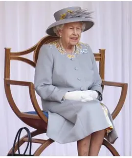 伊丽莎白女王二世与英国首相 - 第8集完结_美术解密_明德热播-大片网